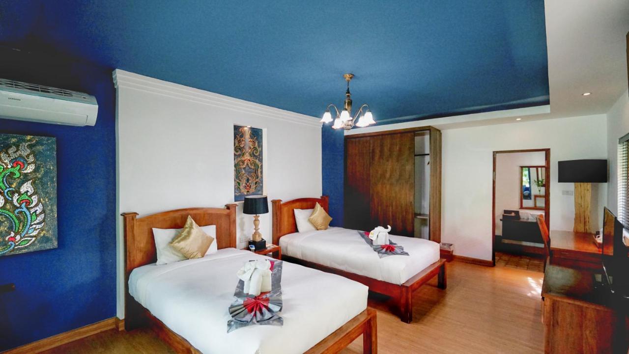 อี-เอ๊าต์ฟิตติ้ง บูทิก โฮเต็ล เชียงใหม่ Hotel ภายนอก รูปภาพ