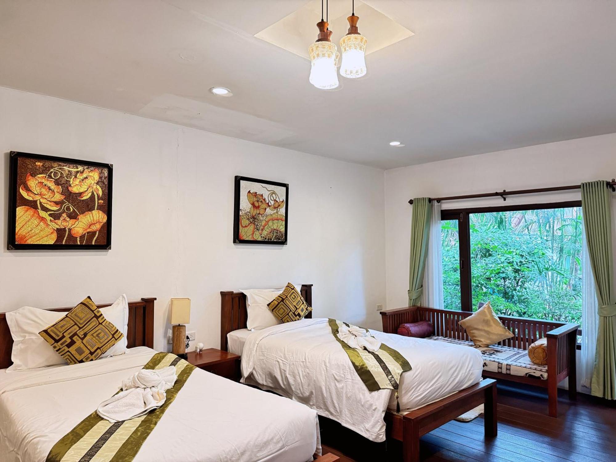 อี-เอ๊าต์ฟิตติ้ง บูทิก โฮเต็ล เชียงใหม่ Hotel ภายนอก รูปภาพ